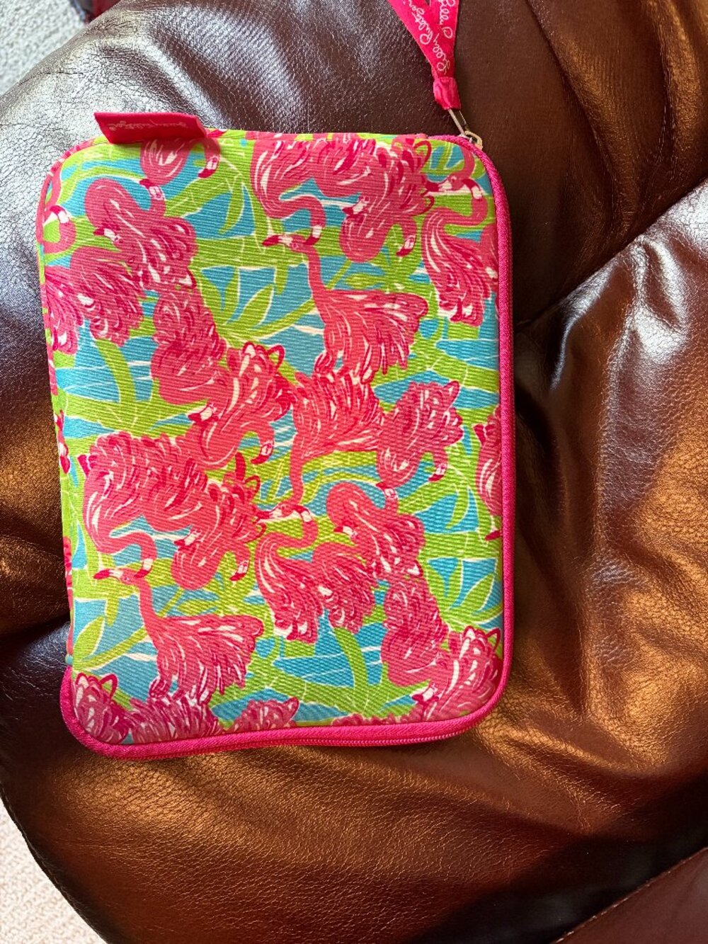 Lilly Pulitzer I PadNeoprene Flamingo sleeve like new beautiful and colorful!